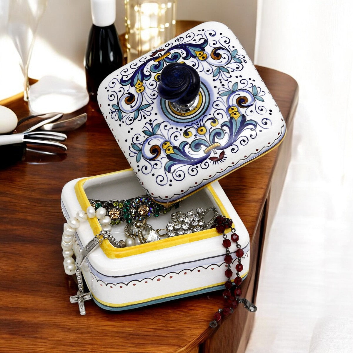 JEWERLY BOX: Authentic Deruta Keepsake Square Box with Murano Knob - RICCO DERUTA design