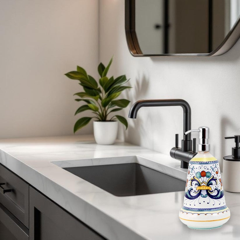 RICCO DERUTA CLASSICO: Liquid Soap/Lotion Dispenser with Chrome Pump (Medium 20 OZ)