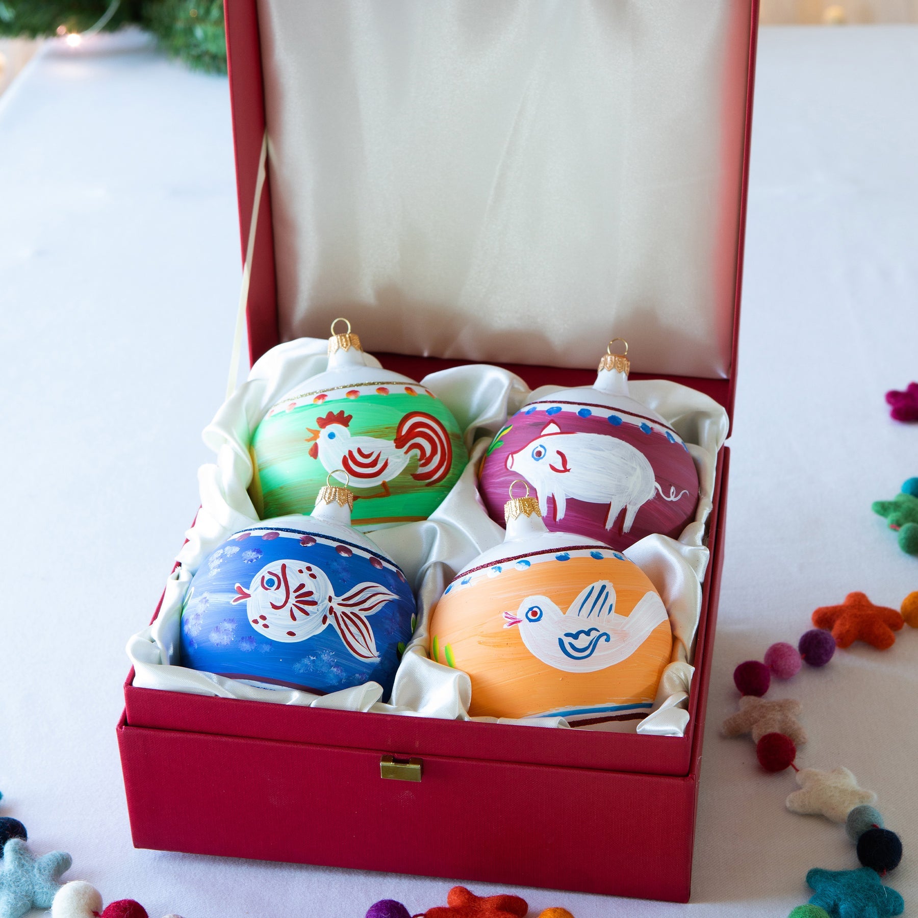 VIETRI: CAMPAGNA ASSORTED ORNAMENTS - SET OF 4 [R]
