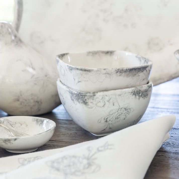 ARTE ITALICA: Giulietta Square Cereal Bowl Gray/White