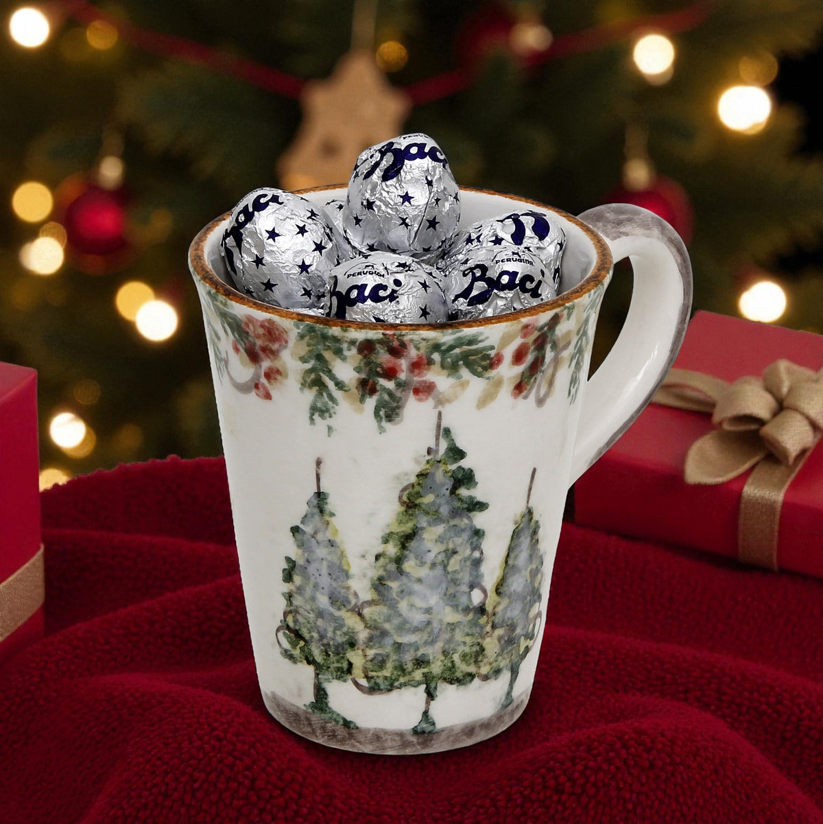 LOVE.ly: ARTE ITALICA Natale Mug with 8 Baci Perugina