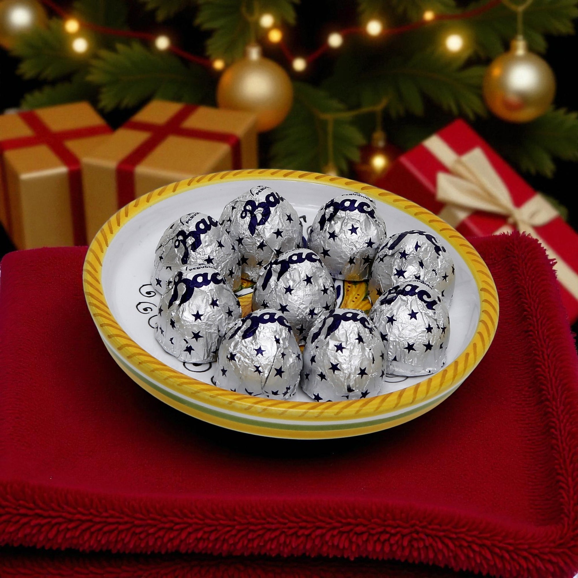 LOVE.ly: Deruta Coaster with 8 Baci Perugina - RAFFAELESCO design