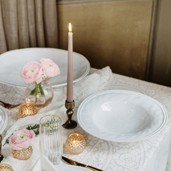 VIETRI: Aria White Oval Shallow Bowl